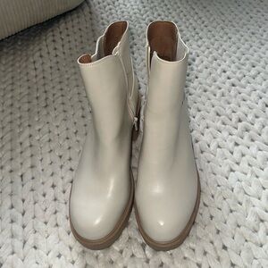 Never worn white leather Target Boots